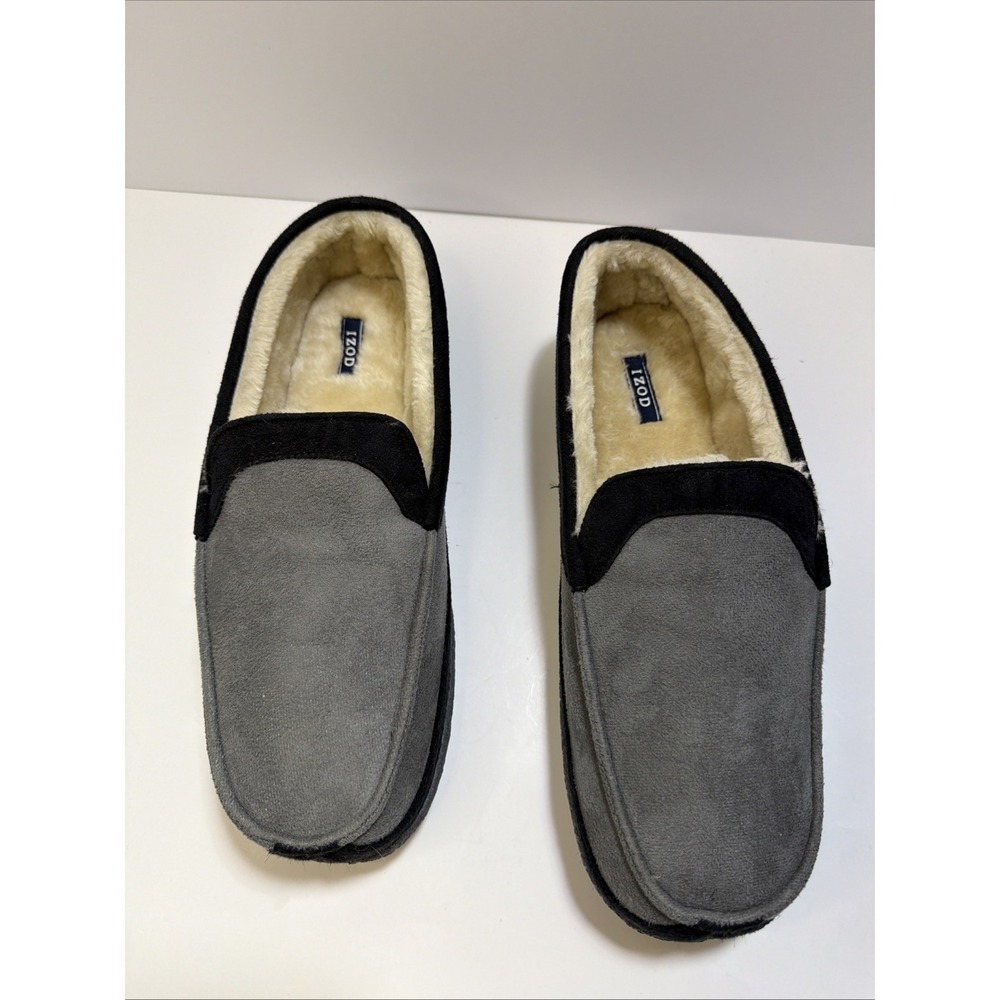 IZOD Men's Two-Tone Moccasin Slipper, Warm Soft Classic Slip-On Men's 13